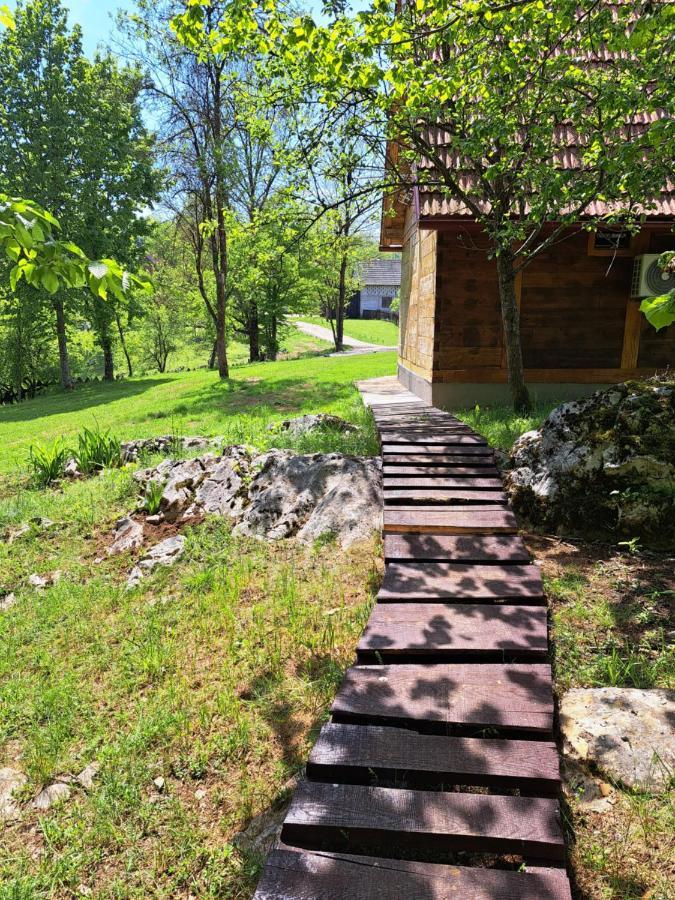 Guest House Mihovil Slunj Exterior photo